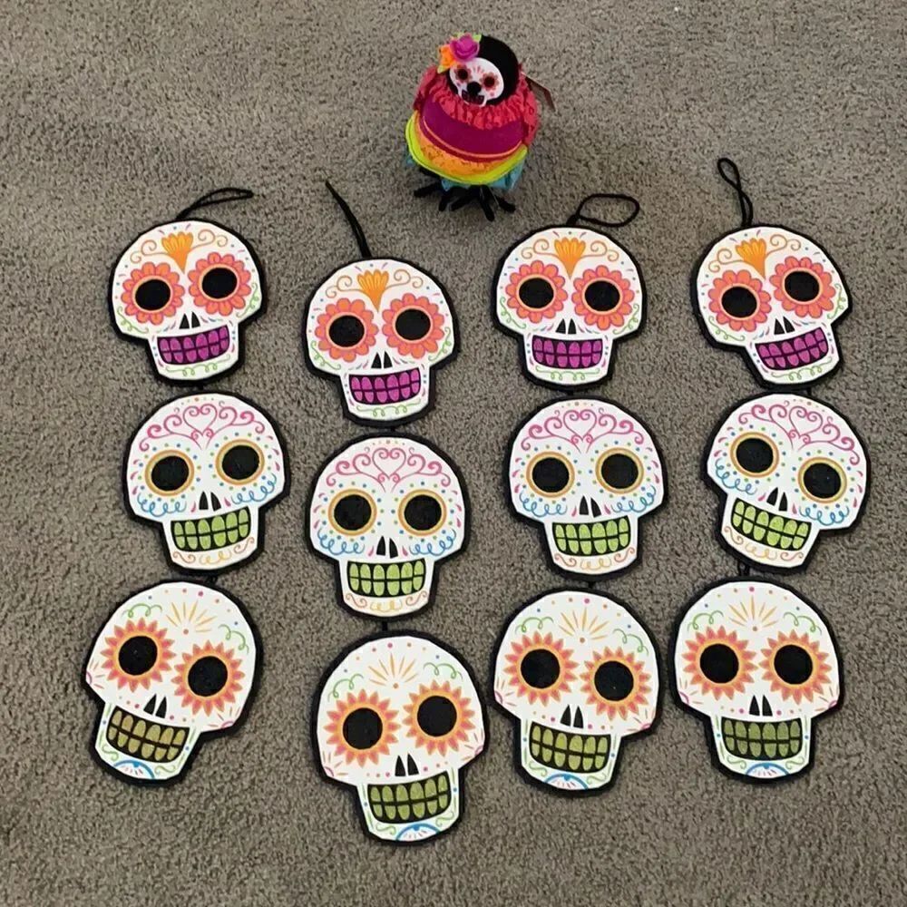 Halloween Decor Bundle Sugar Skull Wall Signs and Skull Bird! All NEW items